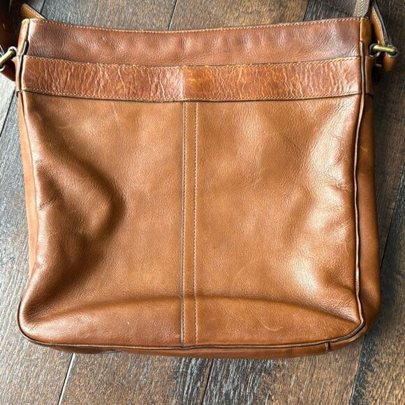 Coach Shoulder Bag Bleecker Legacy Leather Fawn Brown Crossbody Field messenger - Picture 8 of 10